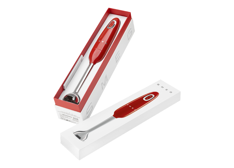 THE SMEG HAND BLENDER IS THE PERFECT GIFT