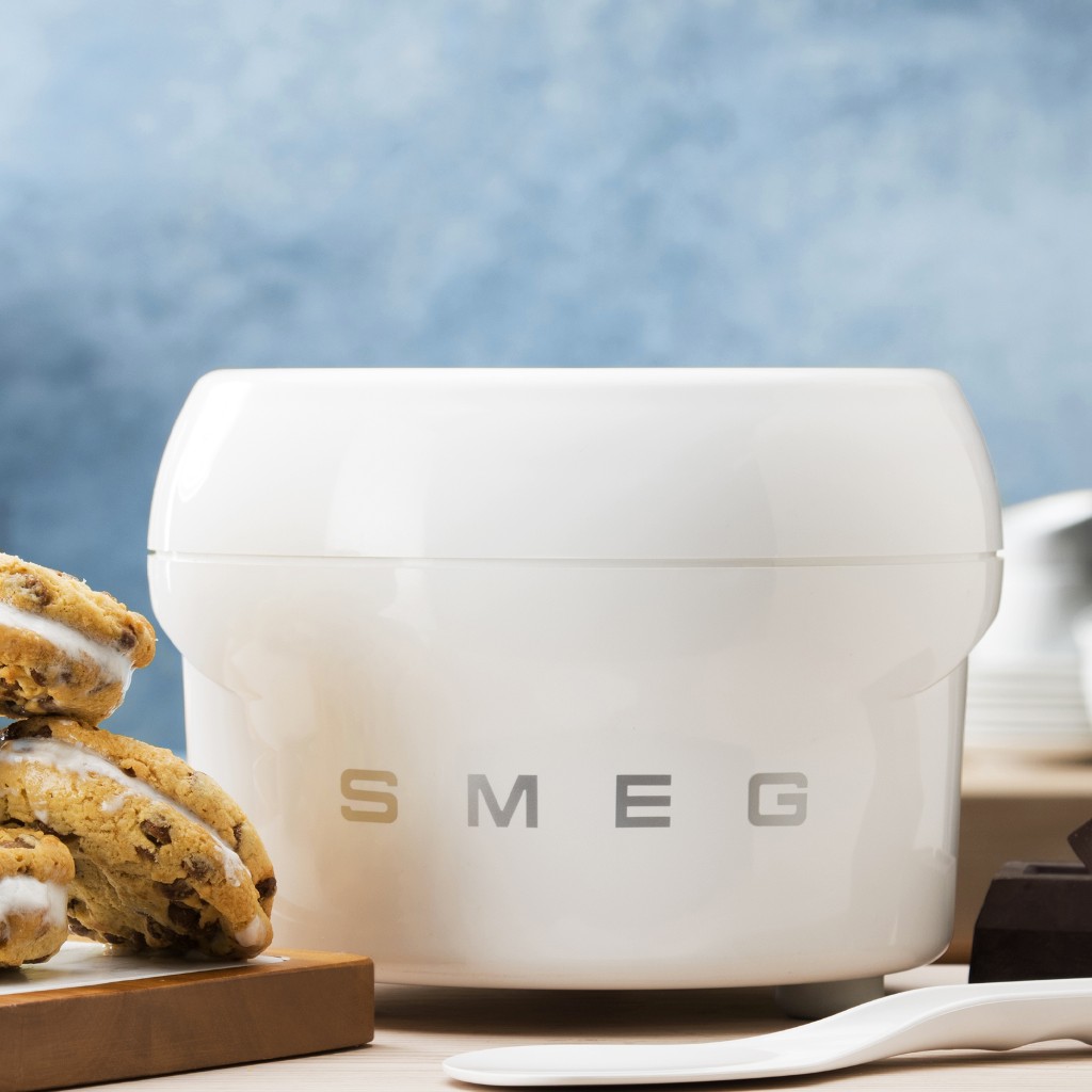 SMEG ПРЕДСТАВИВ ГАДЖЕТ ДЛЯ ЛЮБИТЕЛІВ МОРОЗИВА