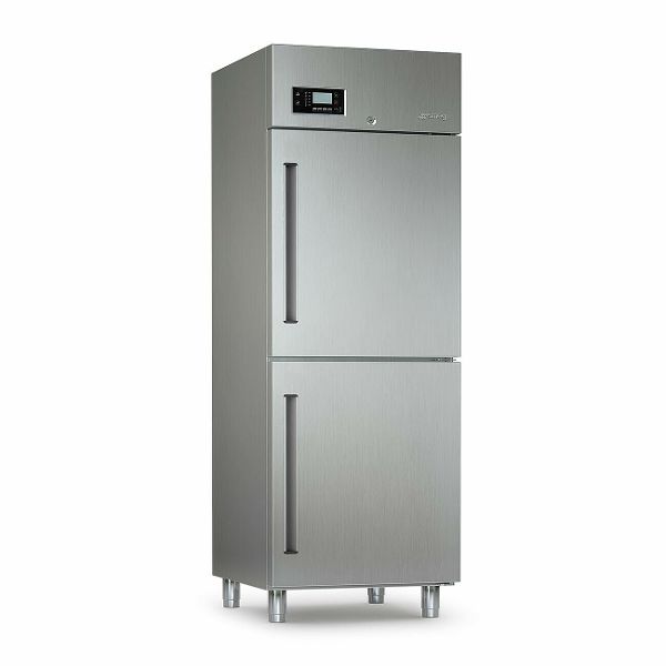 Forni a convezione con teglie 430X320 Smeg FoodService.