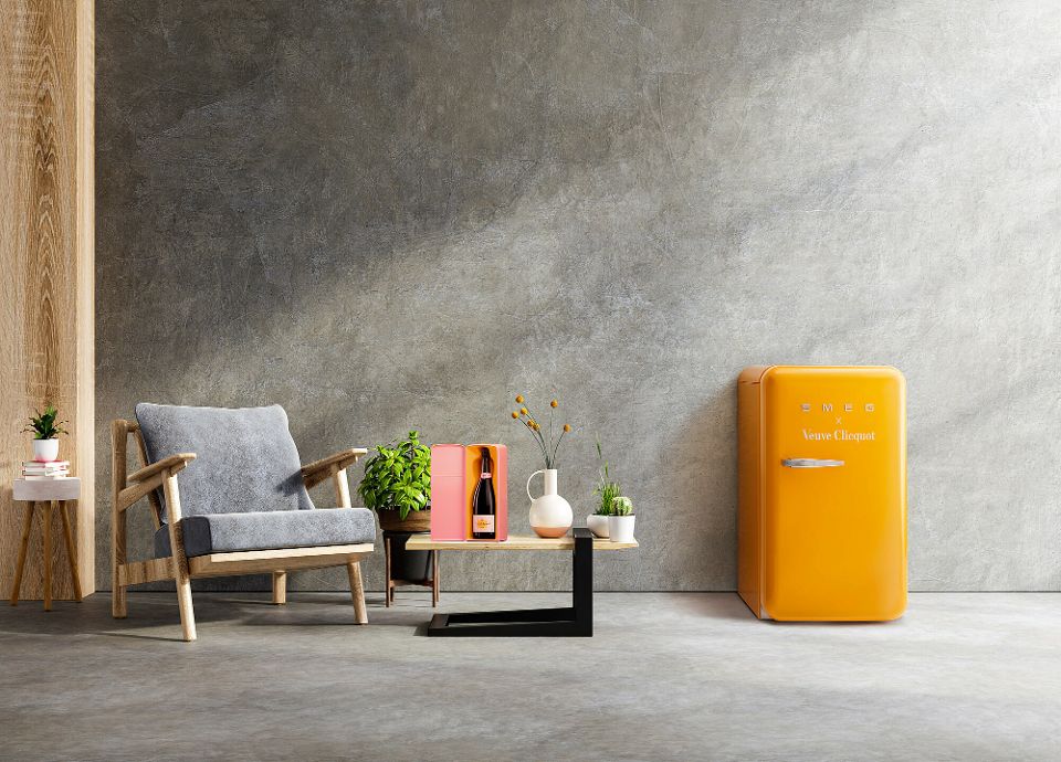 Smeg Has Collaborated With Veuve Clicquot on a Limited-Edition Fridge –  Robb Report